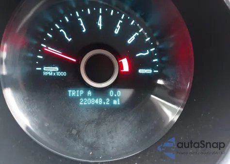 2014 Ford Mustang V6 z USA, uszkodzony, nr VIN 1ZVBP8AMXE5262927